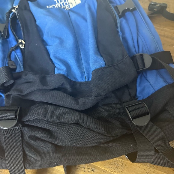 The North Face Backpack Yavapai Blue Black White. - Picture 8 of 9